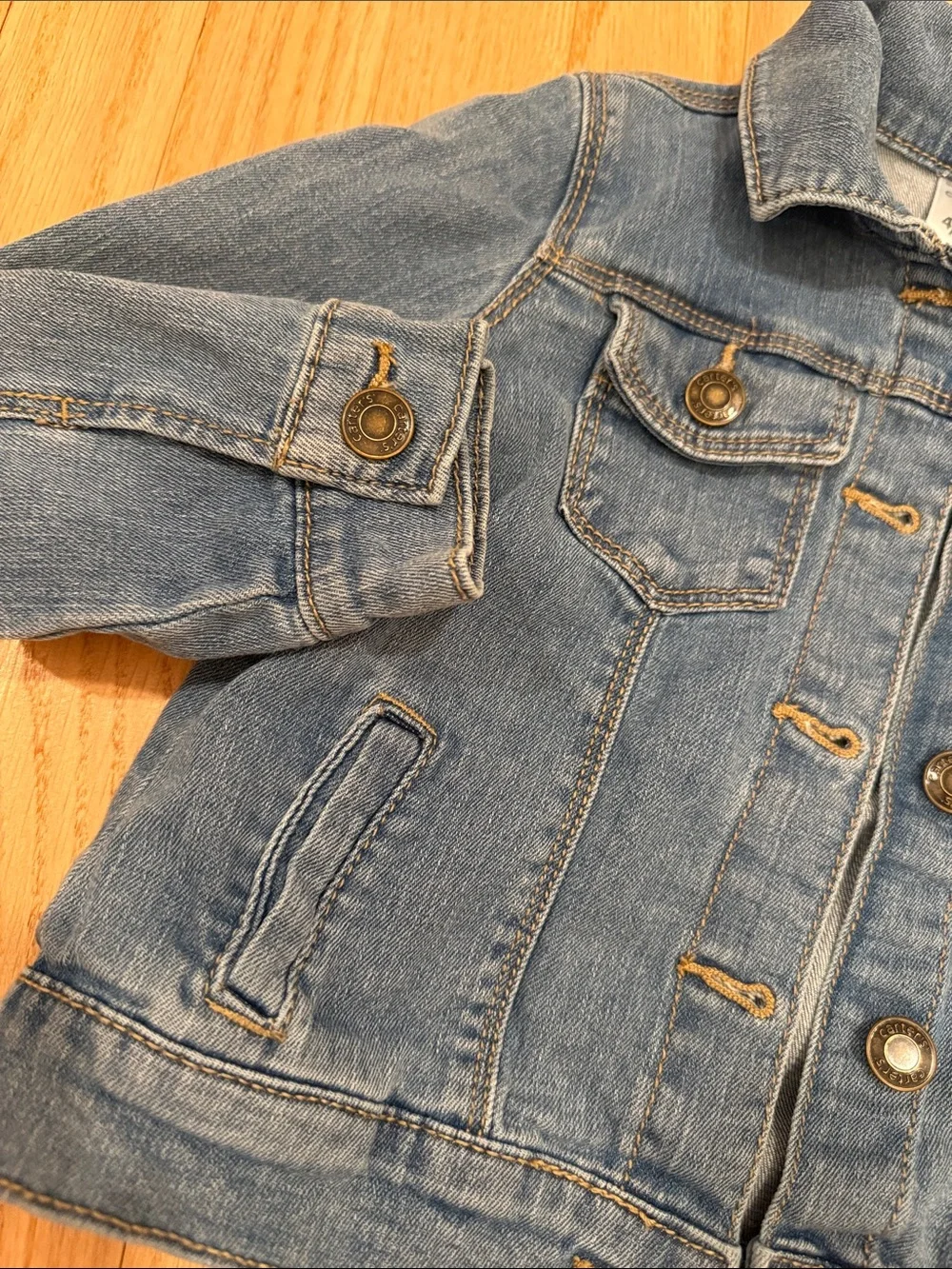 Carters 4T Children's Light Blue Denim Button Up Jacket with pockets 90% cotton